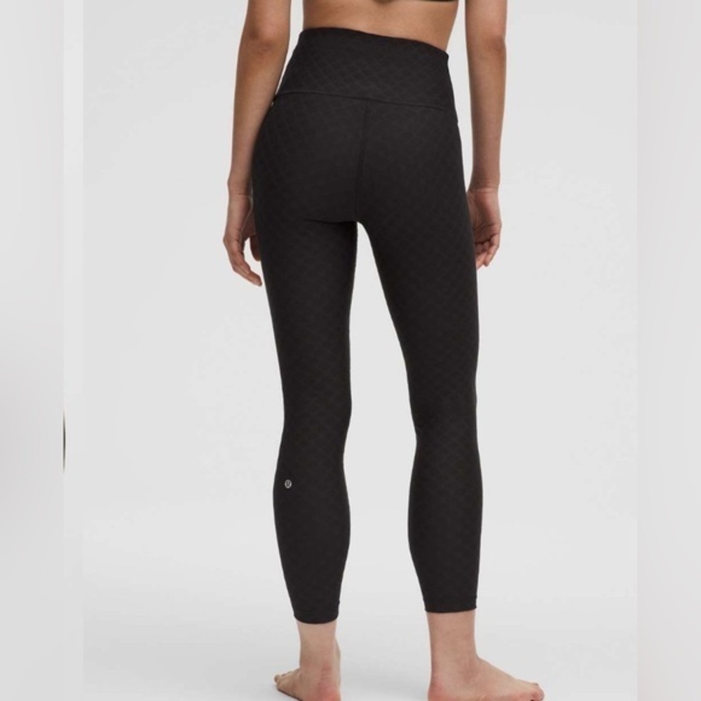 Lululemon 3D Jacquard Diamond Train High-Rise Tight Leggings
